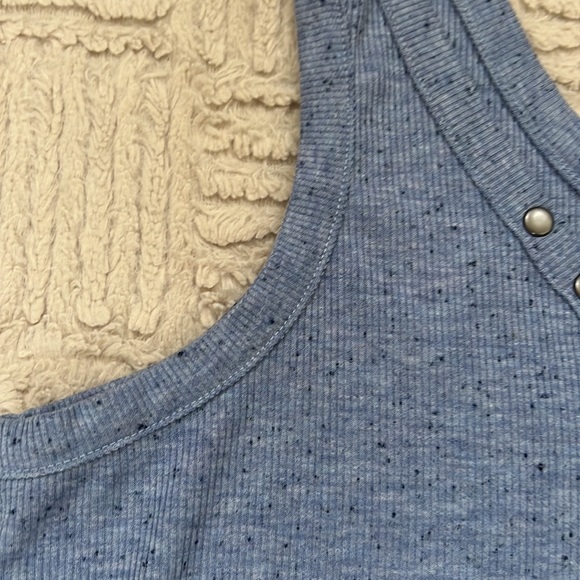 Speckled knit snap tank in blue mix, New with tags, Size medium - Picture 10 of 16